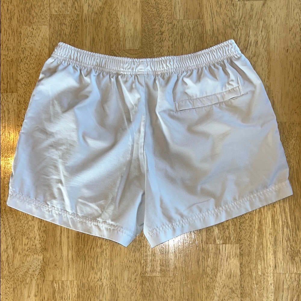 Nike Vintage Shorts - Picture 6 of 10